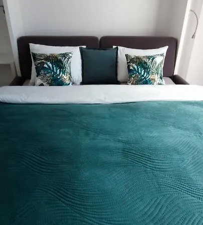 Comfort Na Alejach Jerozolimskich アパート