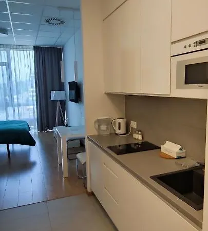 Comfort Na Alejach Jerozolimskich * Varšava