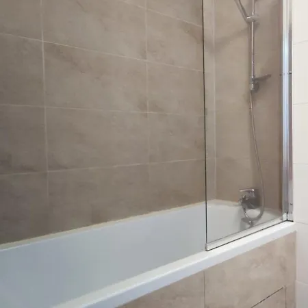 Comfort Na Alejach Jerozolimskich * Warschau