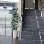 Comfort Na Alejach Jerozolimskich
